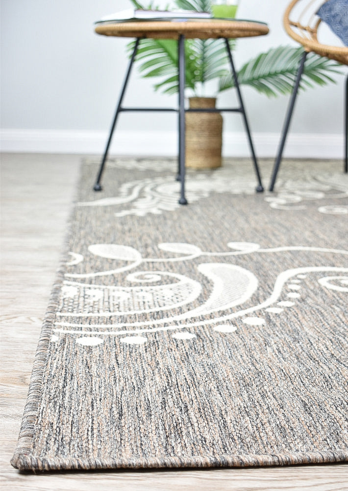 Alaska Lichen Grey Rug