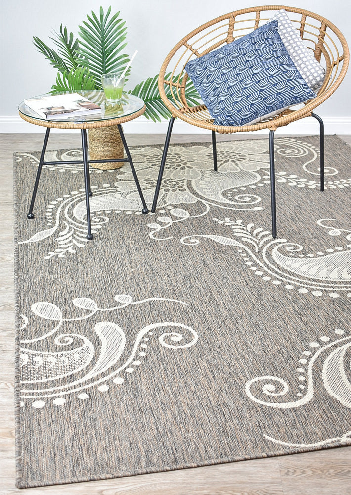 Alaska Lichen Grey Rug