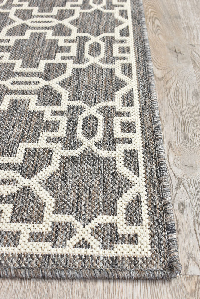 Alaska Brown Cream Rug 