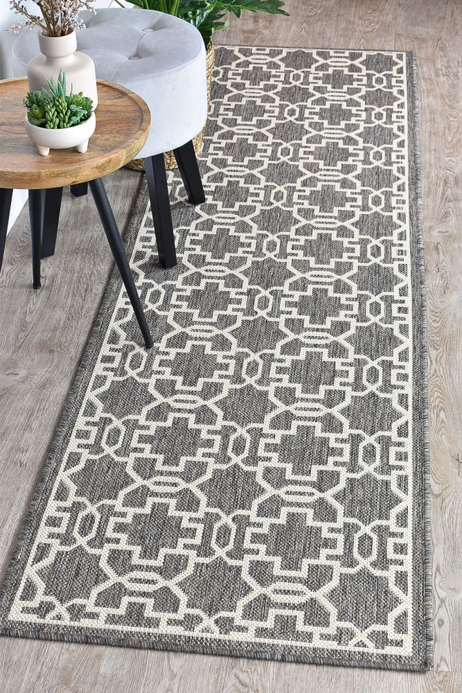 Alaska Brown Cream Rug 