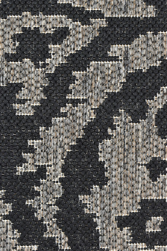 Alaska Brown Black Rug 