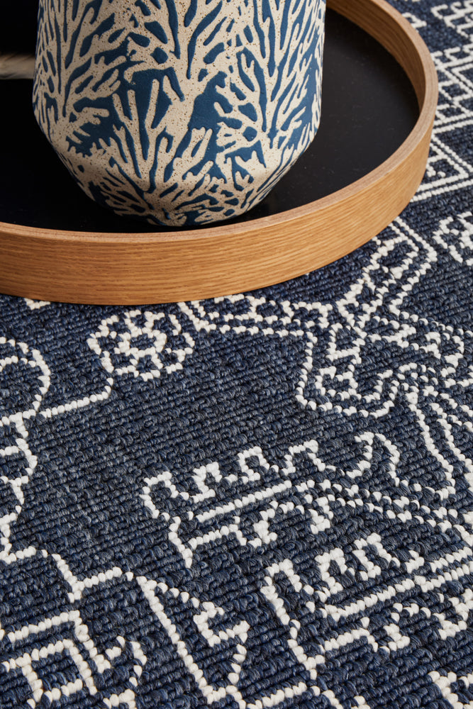 Seaside 5555 Navy Rug