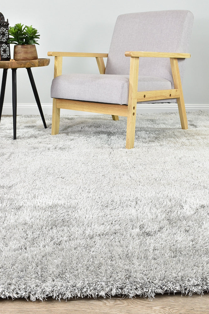 Logan Light Grey Rug