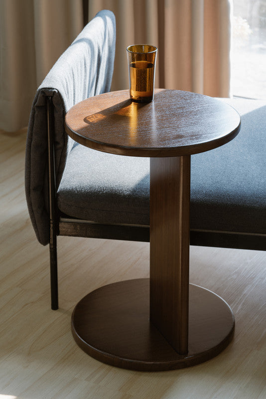 Brentwood Round Solid Timber Lamp Table Walnut