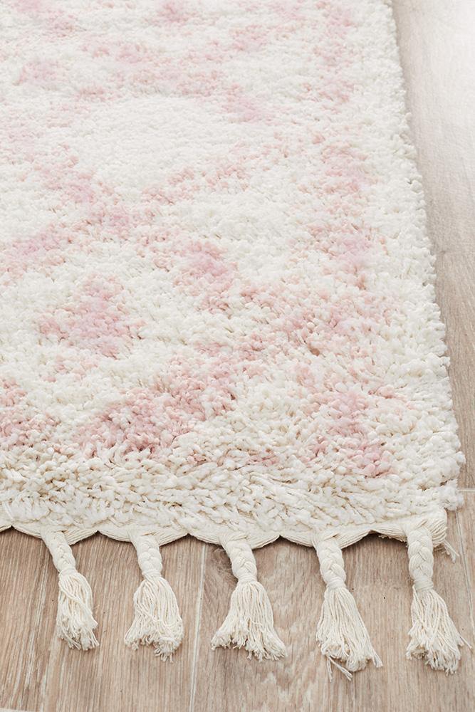 Saffron 33 Pink Runner Rug - House Things Saffron Collection